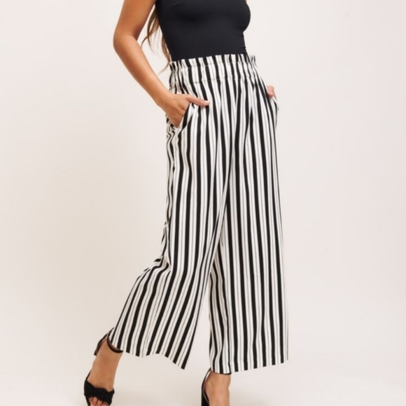 Dynamite Pants - ❌SOLD❌ DYNAMITE High Waist Paperbag Pants Cropped Wide Leg Striped Seersucker